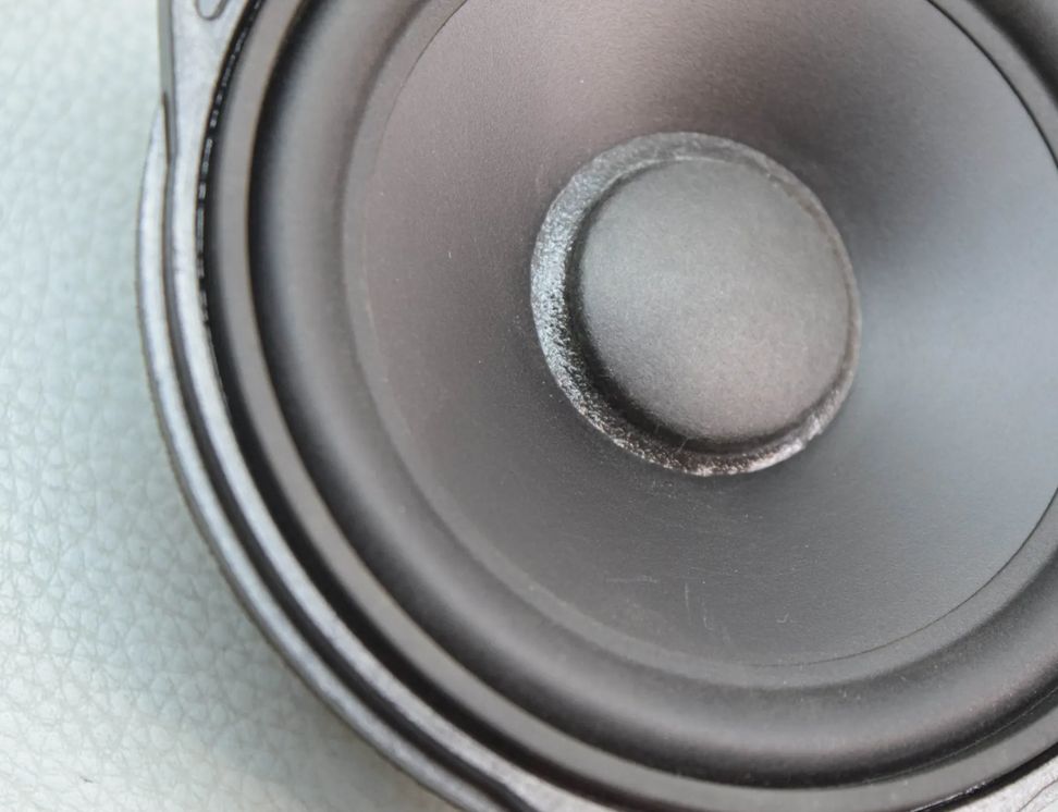 MERCEDES-BENZ GLE W166 (2015-2018) Dashboard ljudhögtalare A2318201202 31210488