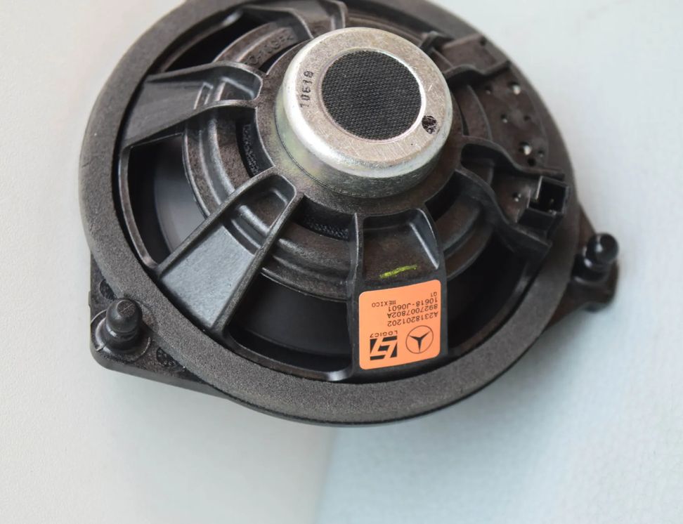 MERCEDES-BENZ GLE W166 (2015-2018) Dashboard ljudhögtalare A2318201202 31210488