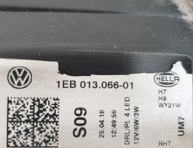 VOLKSWAGEN Golf 7 generation (2012-2024) Fram vänster strålkastare 5G1941005D,1EB01306601 27843045