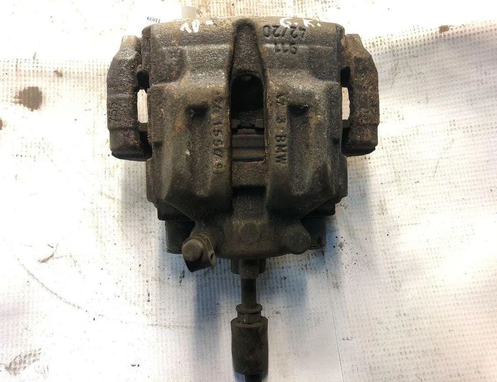 BMW 3 Series E90/E91/E92/E93 (2004-2013) Bromsok vänster bak 31570424