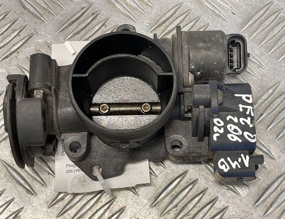 PEUGEOT 206 1 generation (1998-2009) Gasspjällskropp 9642473280 31588381