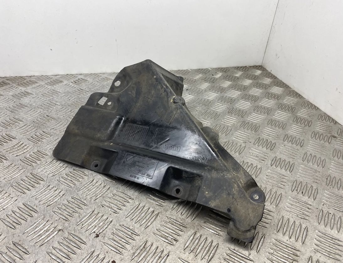 BMW 3 Series E90/E91/E92/E93 (2004-2013) Främre Vänster Innerskärm Främre Del 7159189,51717159189 21483139