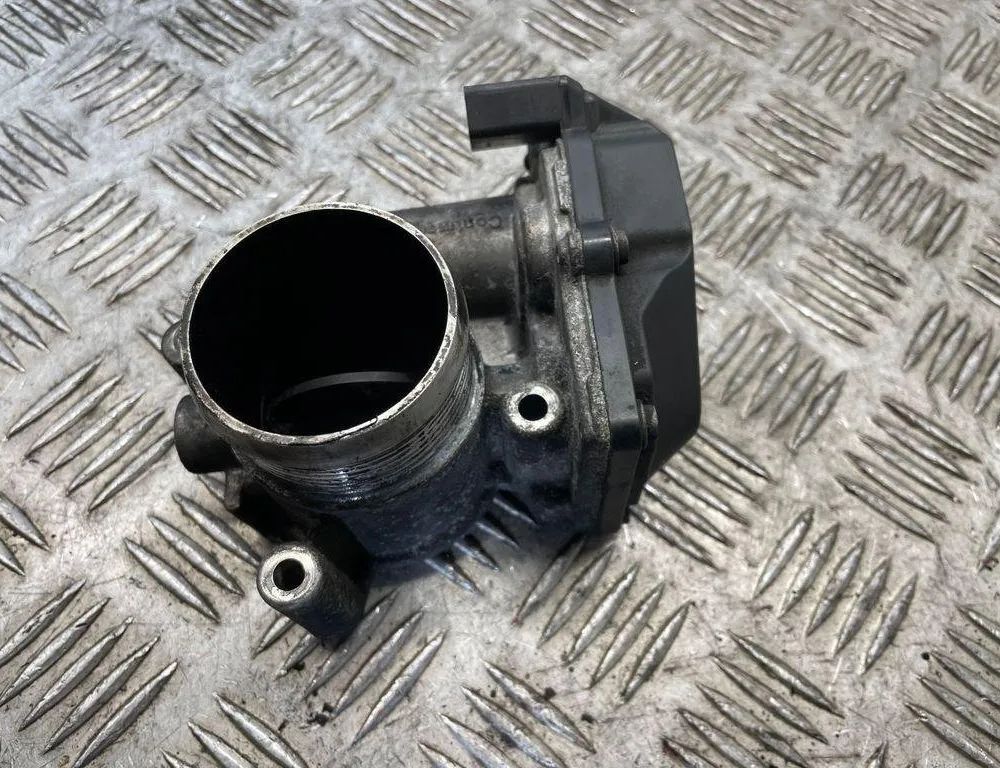 SKODA Superb 2 generation (2008-2015) Gasspjällskropp 03L128063R 30990938