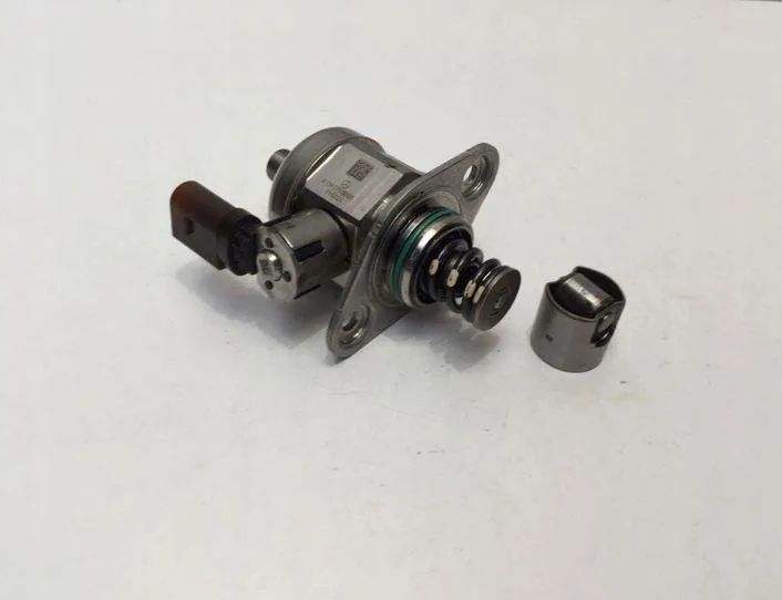 MERCEDES-BENZ A-Class W177 (2018-2024) Bensinpump A1390700000 24273965