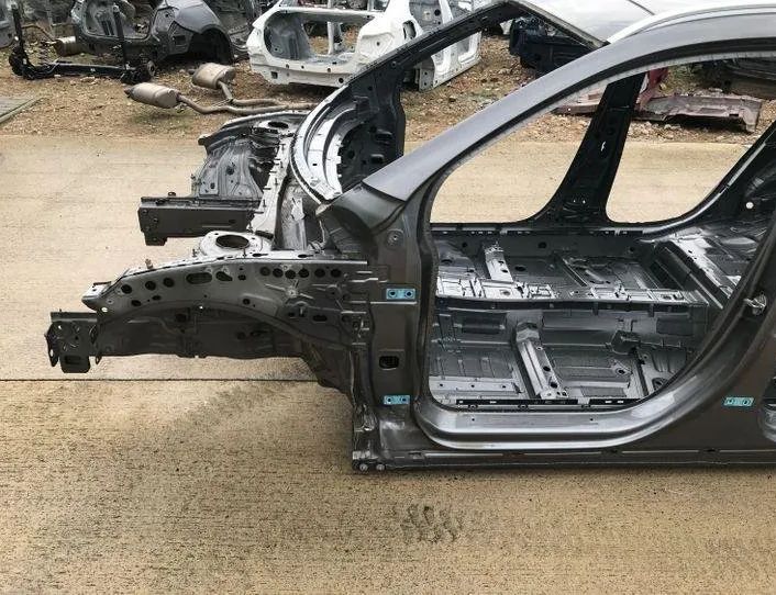 MERCEDES-BENZ GLA-Class H247 (2019-2024) Främre vänstra kvarten PODLUZNICA,CWIARTKA,787 24281527