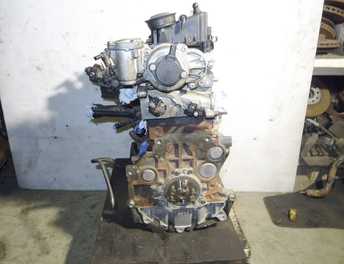 VOLKSWAGEN Passat B8 (2014-2023) Motor CRL155105,CRL 15013537