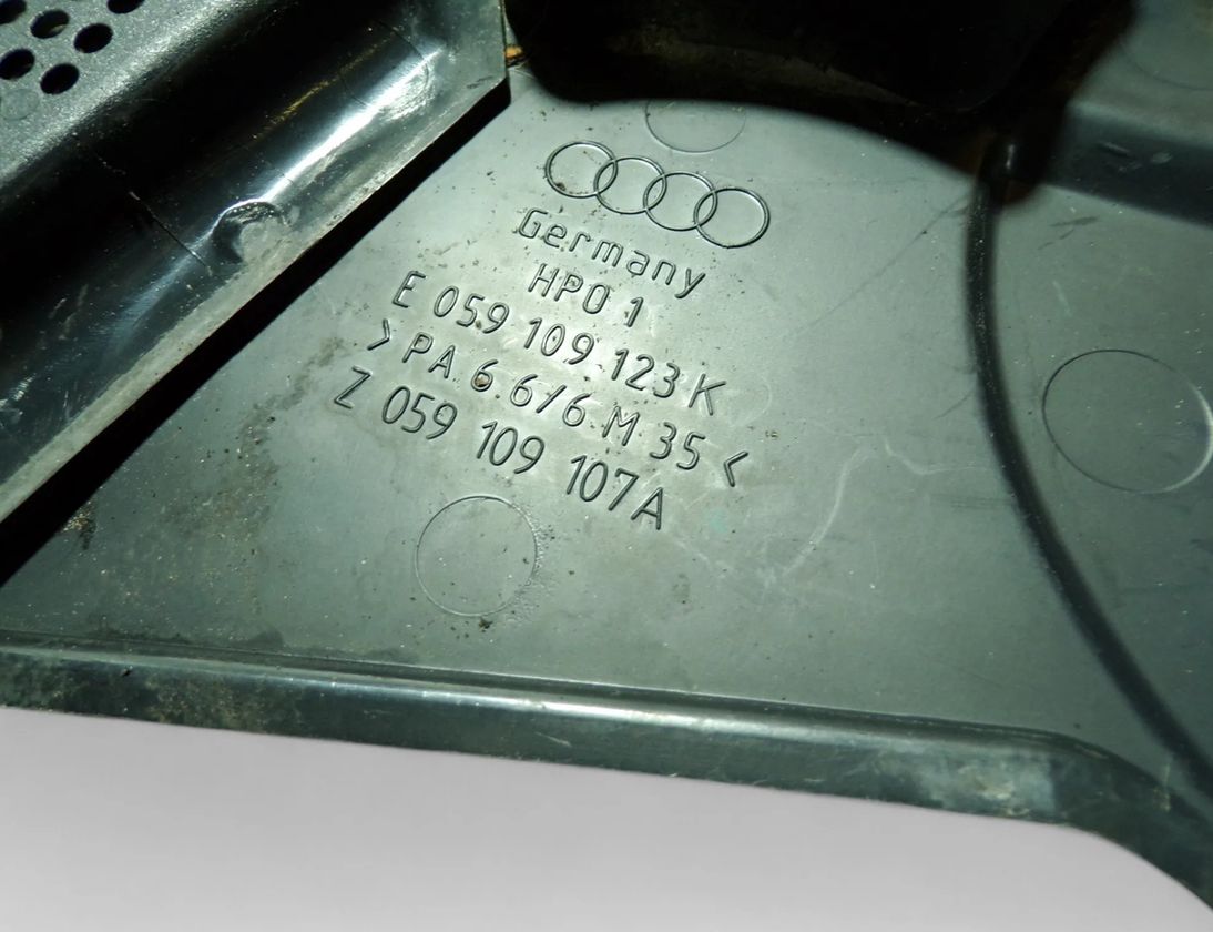 AUDI A6 C5/4B (1997-2004) Kuggremsskydd 059109123K 27611829