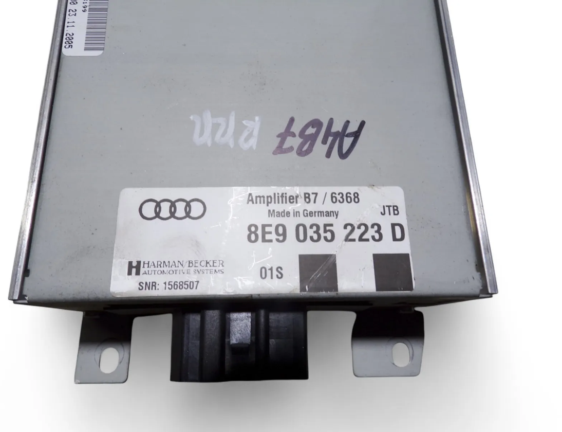AUDI A4 B7/8E (2004-2008) Ljudförstärkare 8E9035223D 31931421