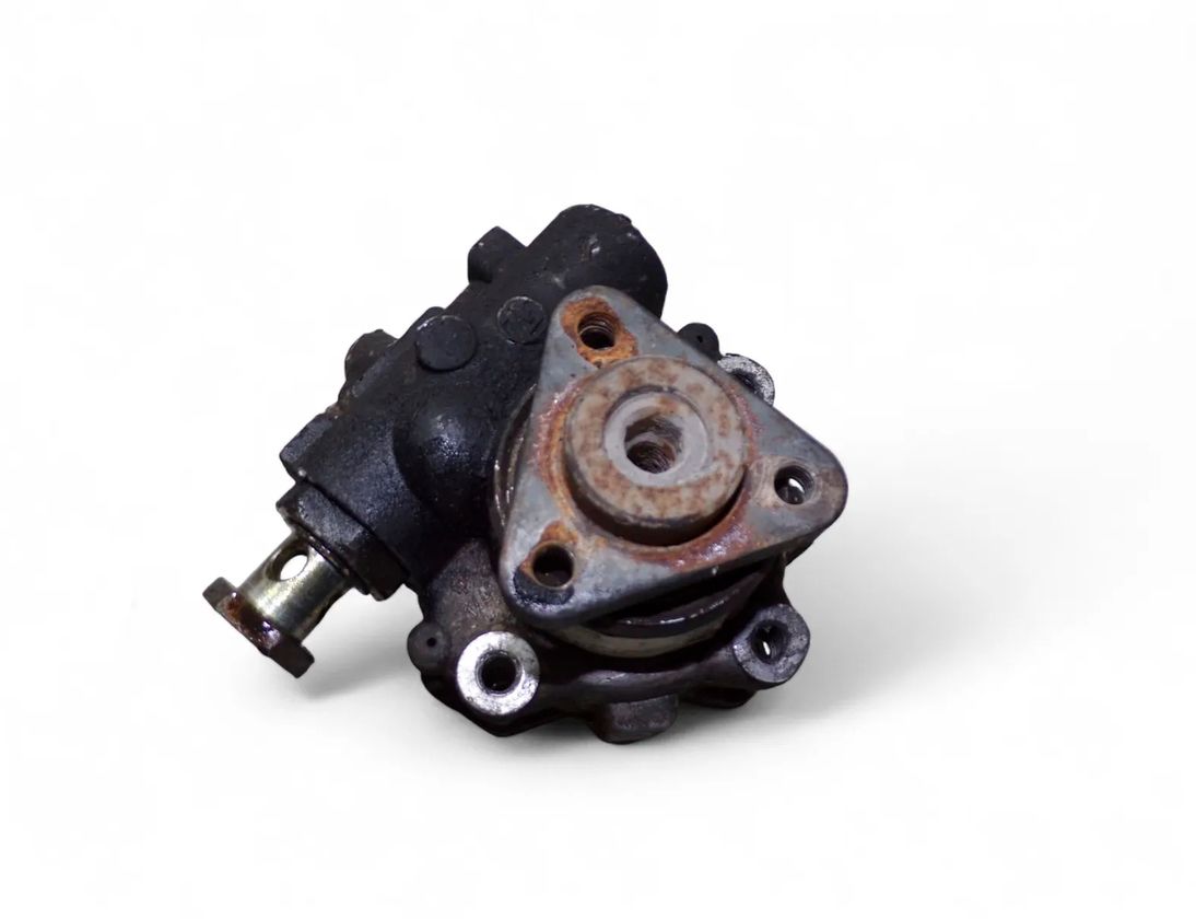 VOLKSWAGEN Transporter T4 (1990-2003) Servostyrningspump 8D0145156F 32817326