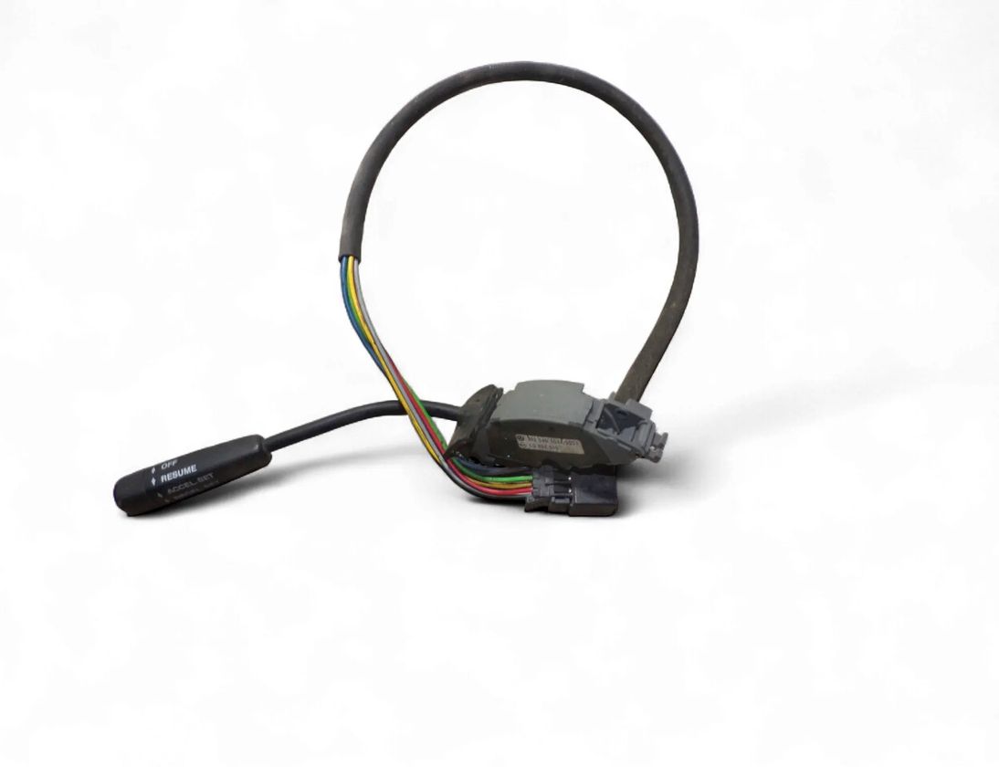 MERCEDES-BENZ E-Class W210 (1995-2002) Farthållarspaksratt 2025401044 33085052