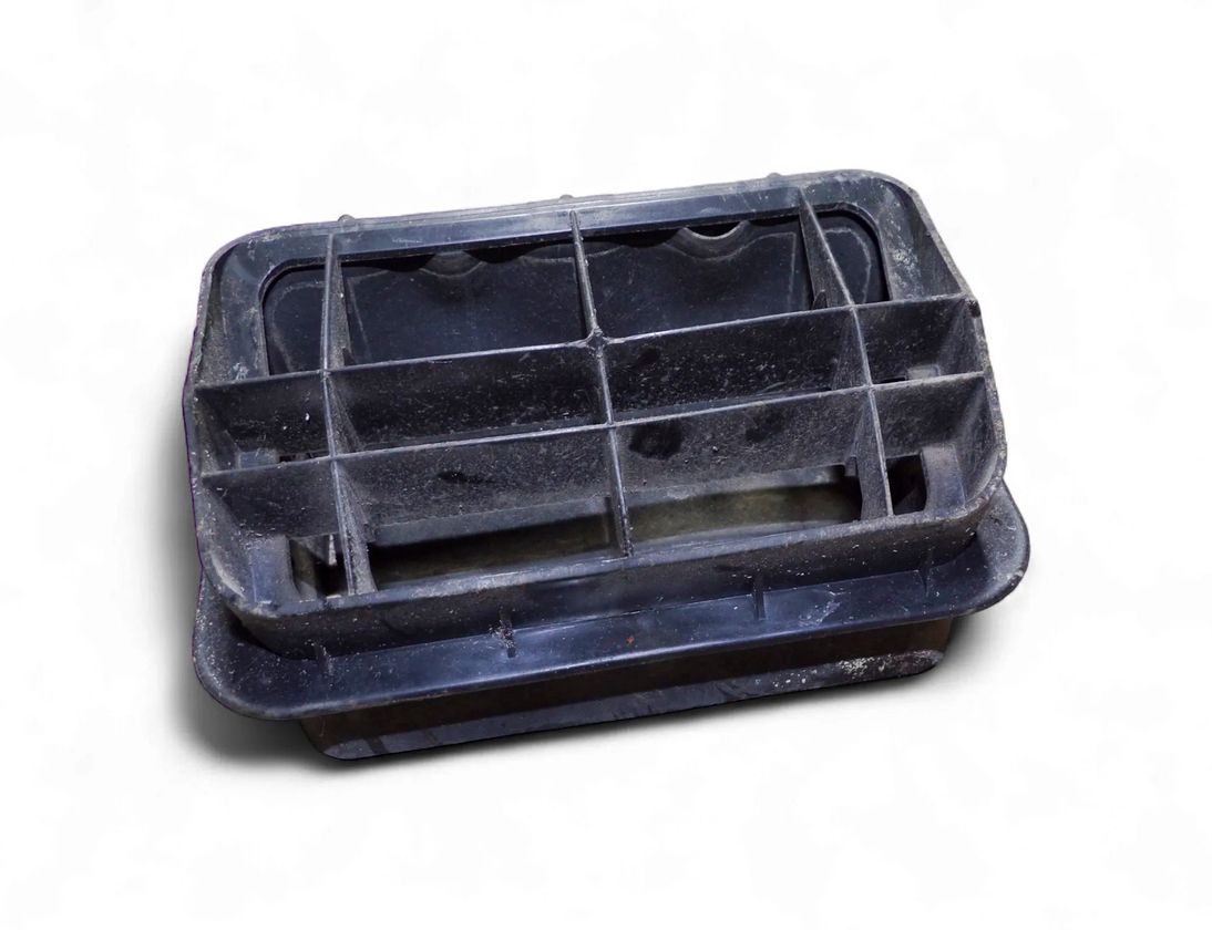 VOLKSWAGEN Transporter T4 (1990-2003) Kroppsventilationsgaller 33097067