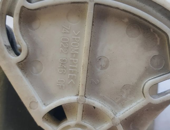 VOLKSWAGEN Passat B5 (1996-2005) Luftspjällsmotor 740220460f 24674836