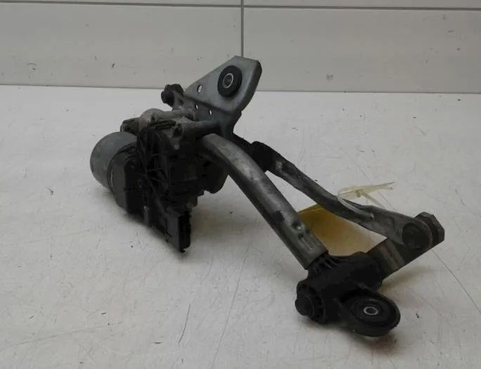 RENAULT Twingo 2 generation (2007-2014) Front vindrutetorkare Mechansm Motor 8200364766F,3397020812,8200364766 14961883