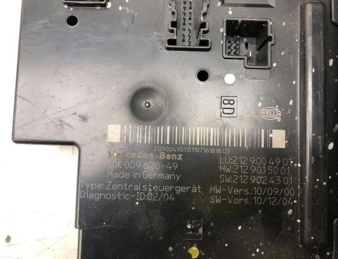 MERCEDES-BENZ E-Class W212/S212/C207/A207 (2009-2016) Säkringsbox 2129004901,2129015001,2129024301 17383201