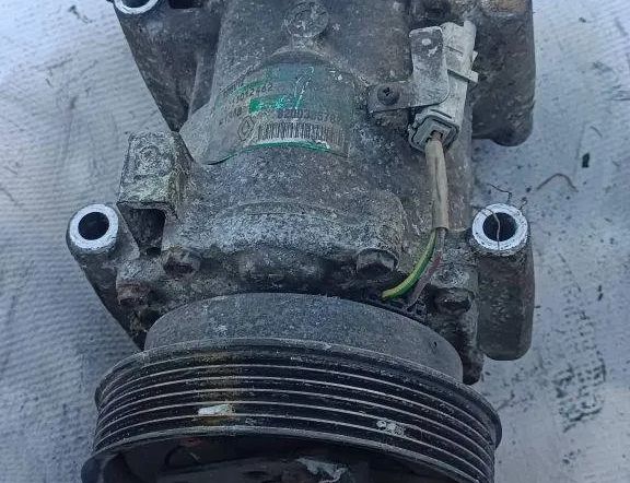 NISSAN Micra K12 (2002-2010) Luftkonditioneringspump 8200365787 31511087