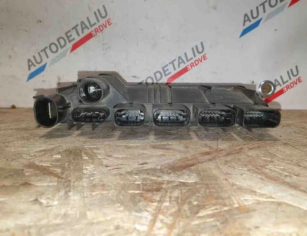 BMW 5 Series G30/G31 (2016-2023) Strömfördelningslåda 8583091,5A9D6D0 32614879