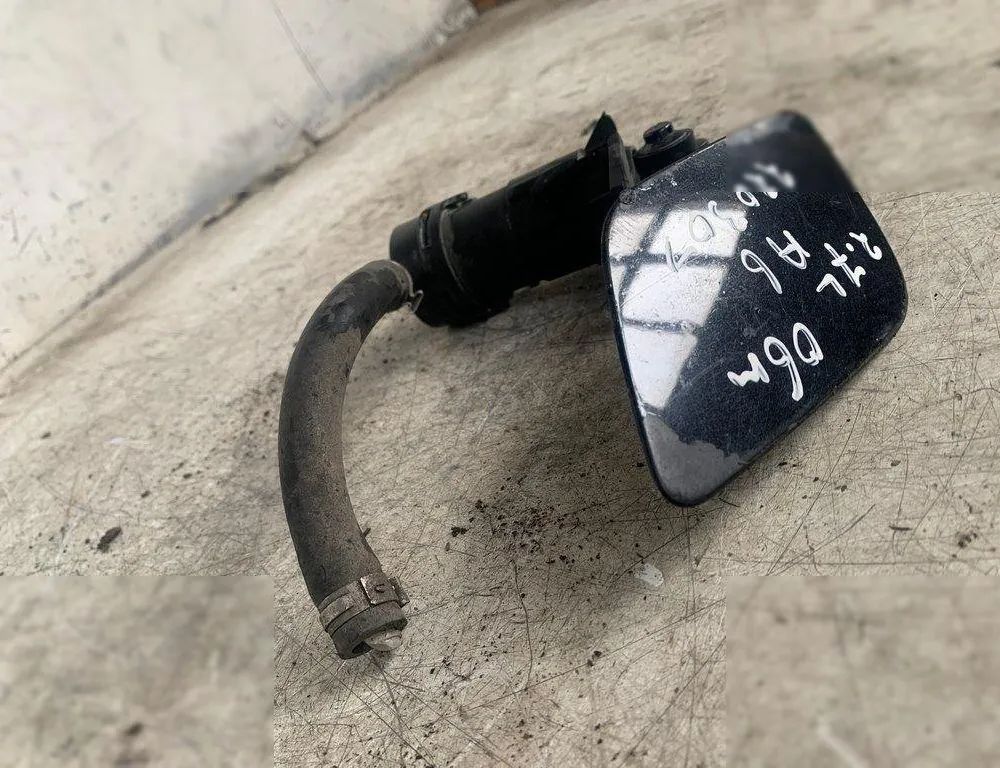 AUDI A6 C6/4F (2004-2011) Strålkastare till vänster sida 17479482