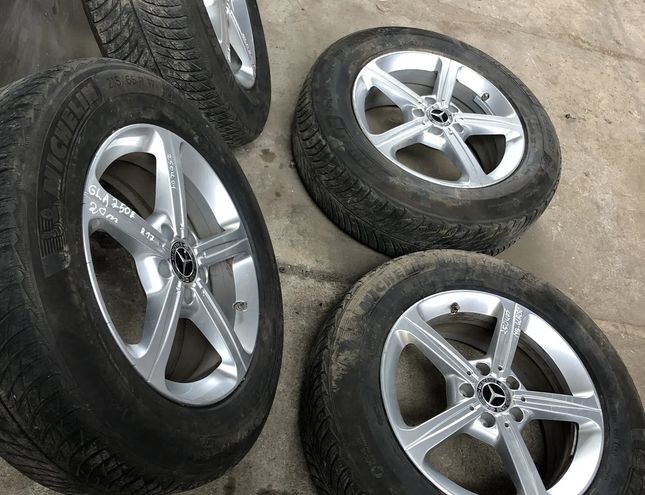 MERCEDES-BENZ GLA-Class H247 (2019-2024) Hjuluppsättning 24922869