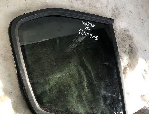 VOLKSWAGEN Touran 3 generation (2015-2023) Bakre vänster dörrfönster 43r011595 32122724