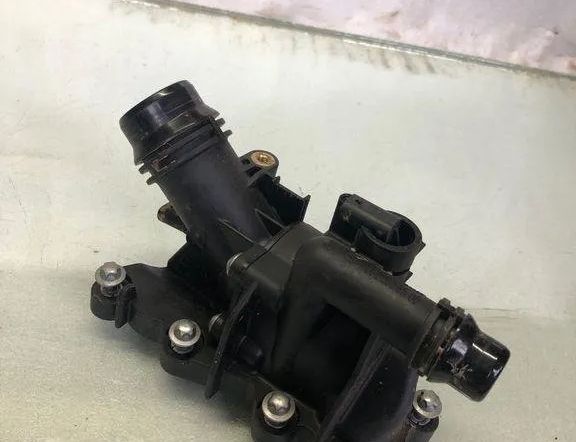 MERCEDES-BENZ GLA-Class H247 (2019-2024) Termostat A2822036500 32138063