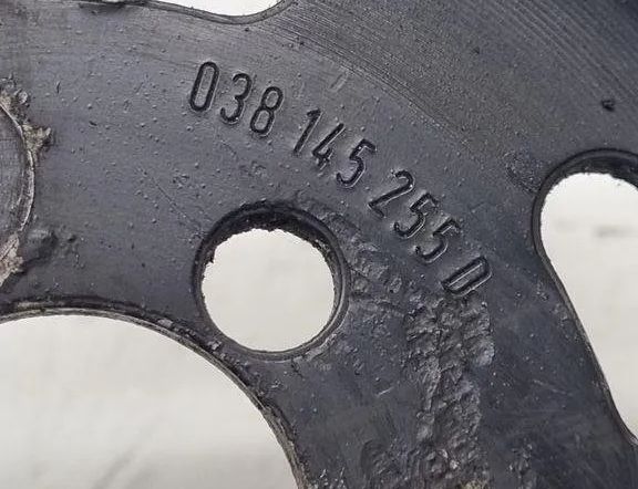 VOLKSWAGEN Passat B5 (1996-2005) Servopumpsremskiva 038145255D 31440014