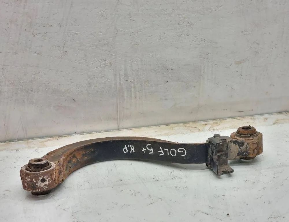 VOLKSWAGEN Golf Plus 1 generation (2004-2009) Vänster bakarm 1K0614167 31444799