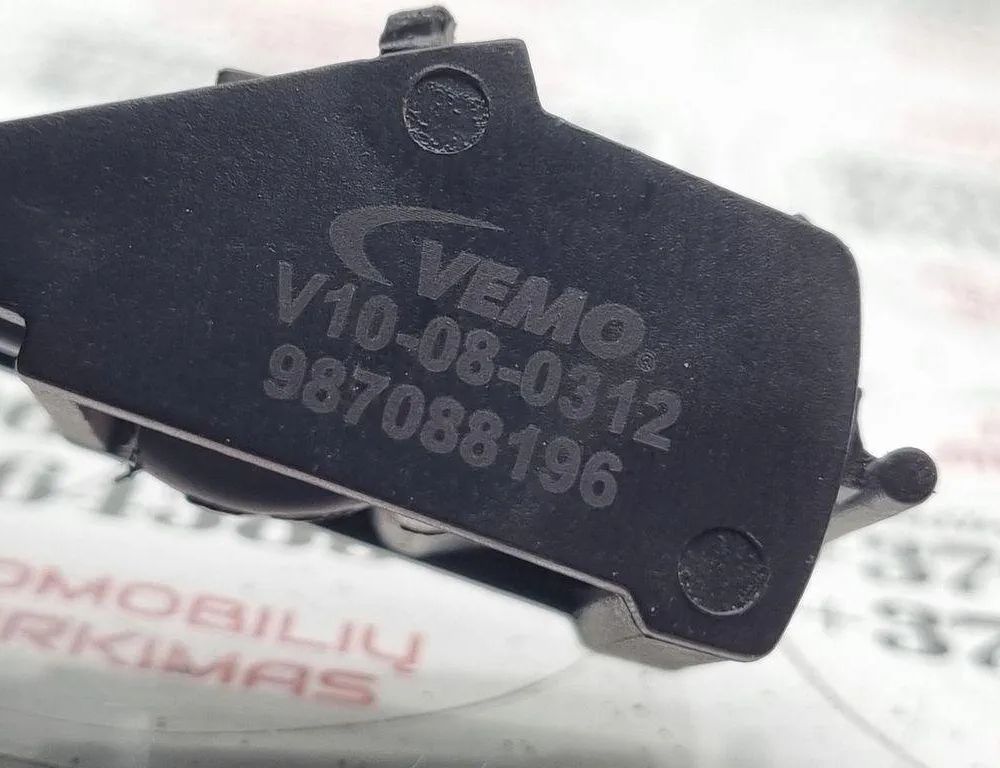 VOLKSWAGEN Touareg 1 generation (2002-2010) Vindrutemunstycke Jet 987088196 31452252