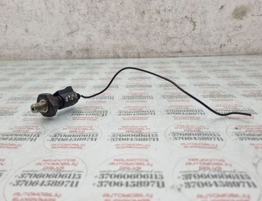 SKODA Fabia 1 generation  (2004-2007) Oljetrycksmätare 038919081 31469677