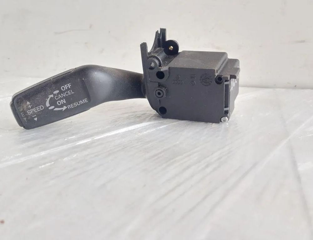 AUDI A6 C8/4K (2018-2024) Farthållarspaksratt 4E0953521 31470069