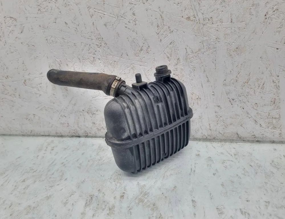 AUDI A4 B7/8E (2004-2008) Vakuumtank 8E0145832N,8E0129955 31478254