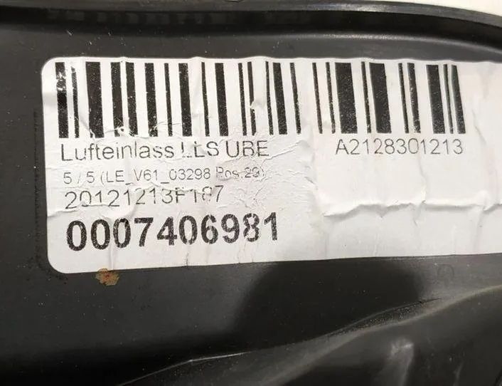 MERCEDES-BENZ CLS-Class C218/X218 (2011-2017) Trim för främre torkarkåpa DALISID685,2128301213,2128301013 27154109