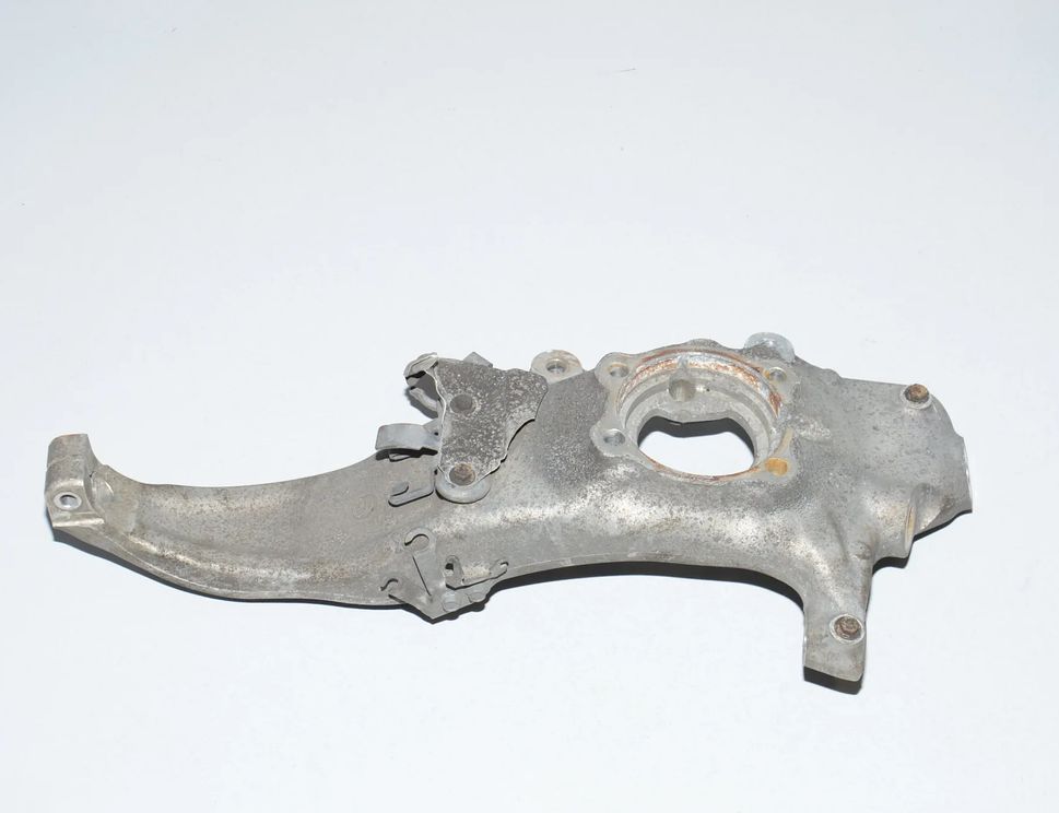 BMW 6 Series G32 (2017-2024) Främre vänster hjulnav 31206884377,6884377,31206879169,6879169,31206861189,6861189 14068157