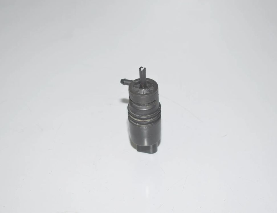 BMW 5 Series F10/F11 (2009-2017) Spolartankmotor 8362154,67128377612,67128362154,67120154873,0154873,8377612 17828487