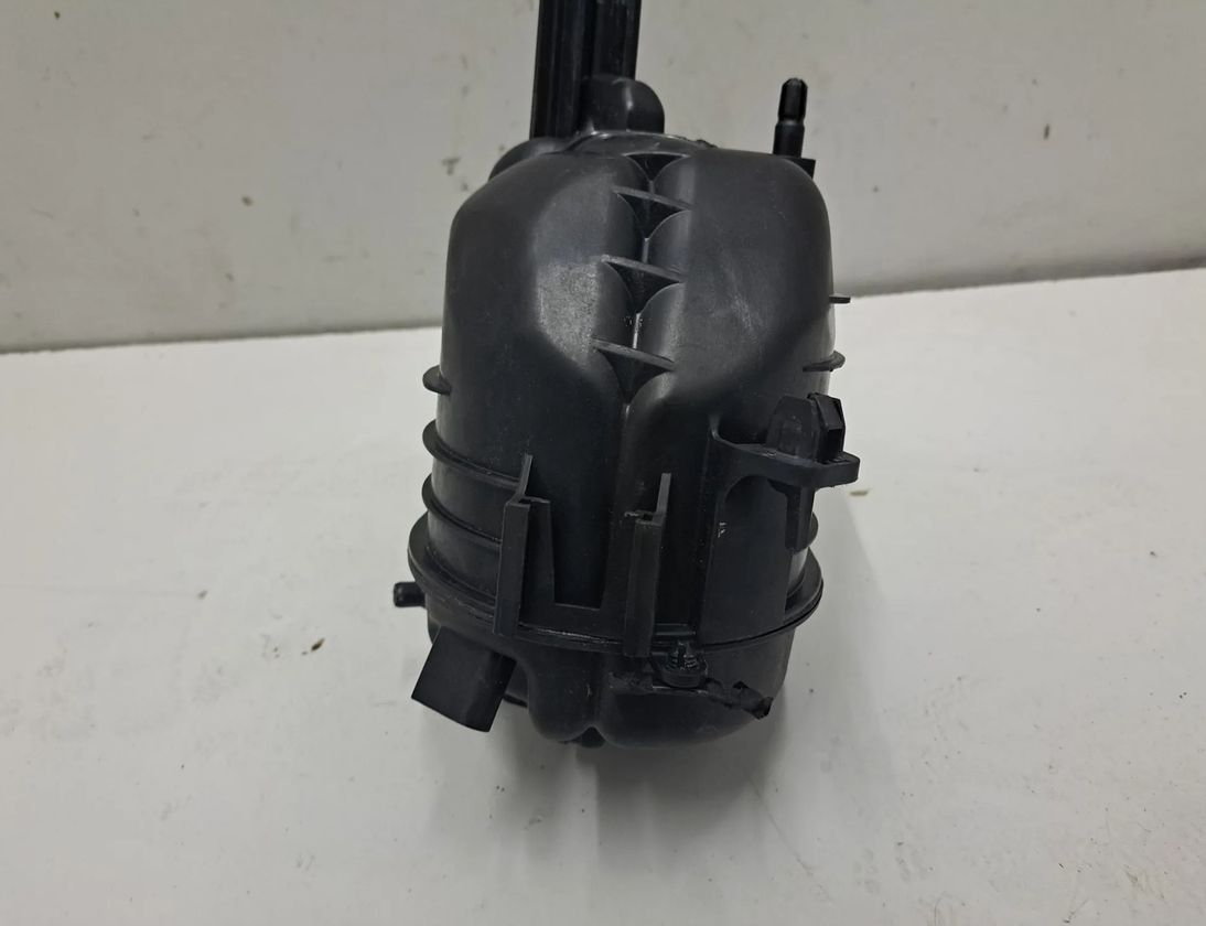 BMW 3 Series G20/G21/G28 (2018-2024) Expansionskärl 8610652 22456429