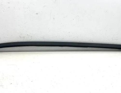 VOLVO XC60 1 generation (2008-2017) Vänster En pelare Trim 30754527,31276650,853491000 24721193