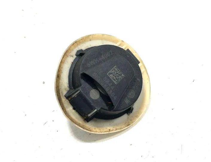 VOLKSWAGEN Golf 6 generation (2008-2015) Höger sida stötsensor 5K0959354,5WK44007,5844 24724187