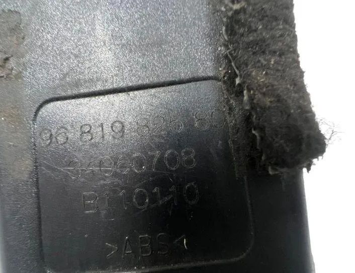 PEUGEOT 5008 1 generation (2009-2016) Höger baksätesspänne 9681982580,34060708,B110110 24740898