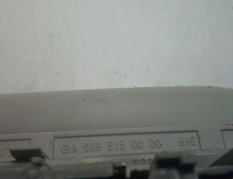 MERCEDES-BENZ GLE W166 (2015-2018) Bakre vänster takhandtag A0998150000 31122856