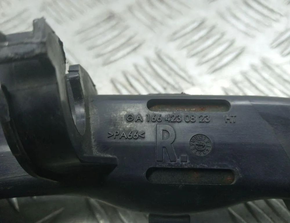 MERCEDES-BENZ GLE W166 (2015-2018) Bakre höger arm A1664230823 31131246