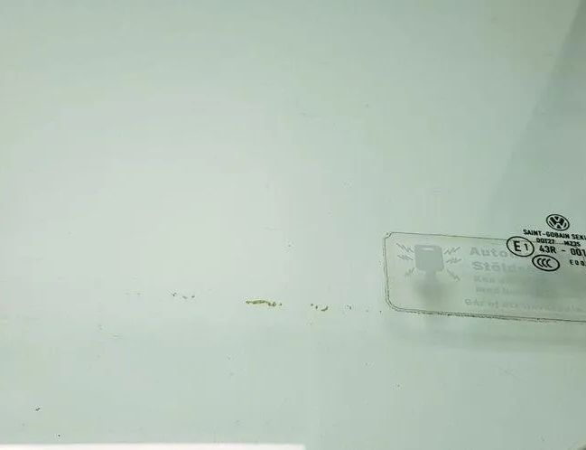 VOLKSWAGEN Caddy 3 generation (2004-2015) Fram vänster dörrglas 43R001057 31063498