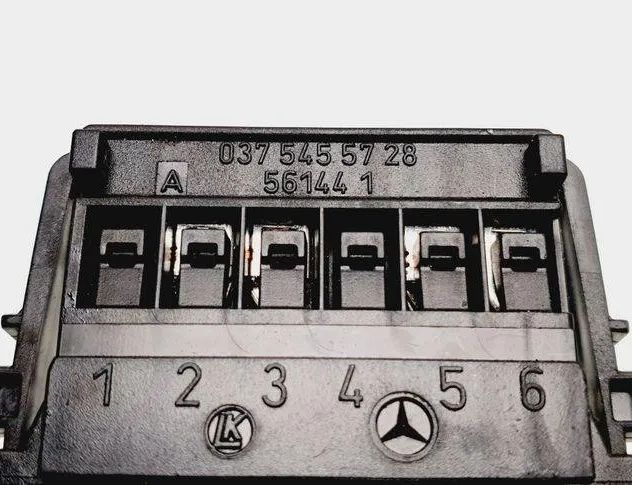 MERCEDES-BENZ C-Class W203/S203/CL203 (2000-2008) Kabelhärva 0375455728 31063533