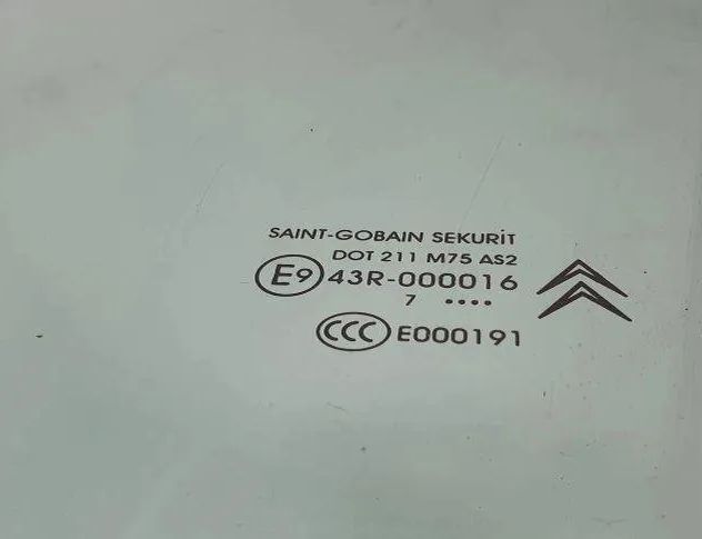 CITROËN Xsara Picasso 1 generation (1999-2010) Fram vänster dörrglas 43R000016,DOT211M75AS2 31067396