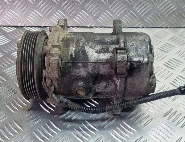 PEUGEOT 306 1 generation (1993-2002) Luftkonditioneringspump SD7V16 31073524