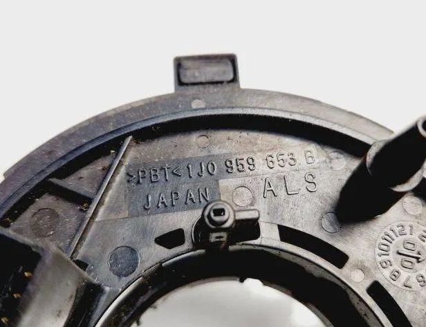 AUDI A4 B5/8D (1994-2001) Ratt Slip Ring Squib 1J0959653B 31089789