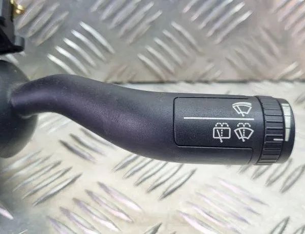 VOLKSWAGEN Touareg 1 generation (2002-2010) Indikeringstorkarspaksbrytare 7L6953549D 31105980