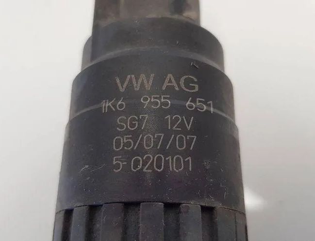 VOLKSWAGEN Golf 5 generation (2003-2009) Spolartankmotor 1K6955651 31111907