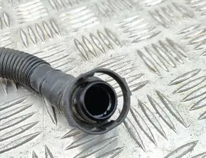 VOLKSWAGEN Passat B7 (2010-2015) Luftningsslang 03L103493AE,03L103493 25054204