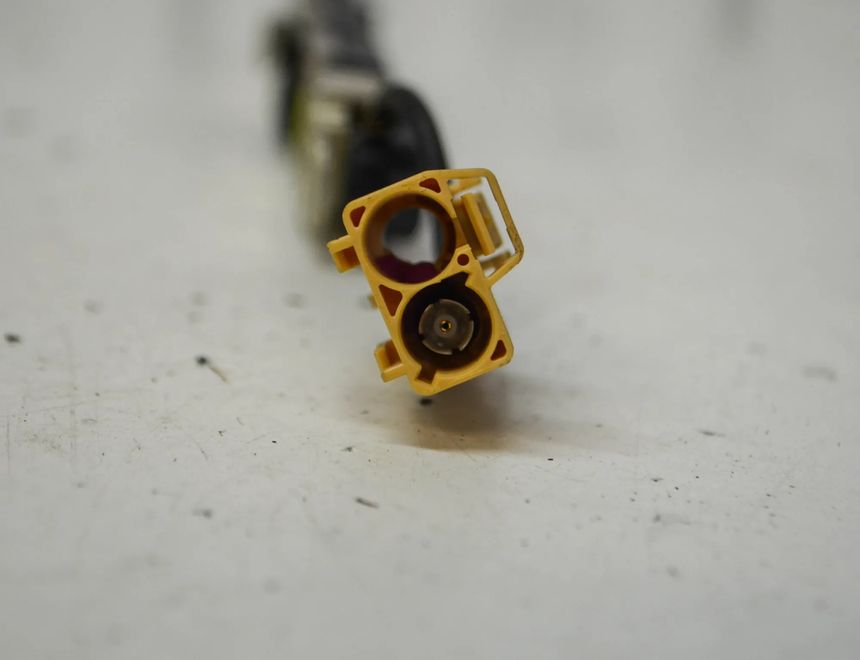 VOLKSWAGEN Tiguan 1 generation (2007-2017) Bootlid antennförstärkare 5N0035552C 11521937