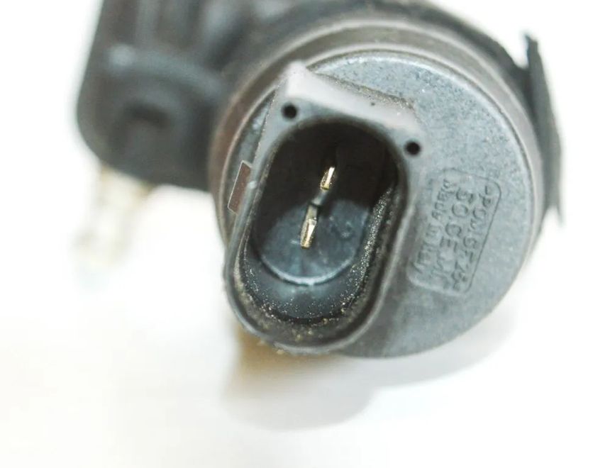 AUDI A4 B8/8K (2011-2016) Spolartankmotor 8K9955647 2711004