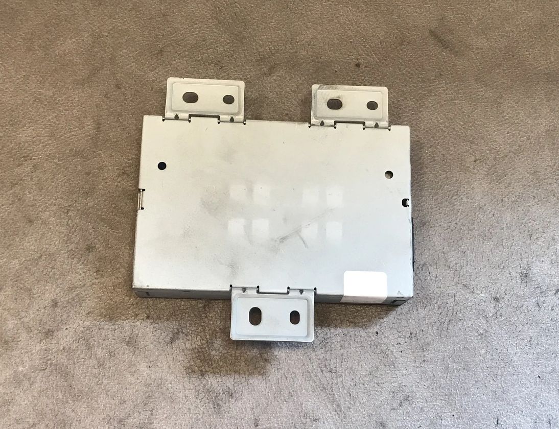 MERCEDES-BENZ C-Class W204/S204/C204 (2004-2015) Andra styrenheter A2049000300 15356332